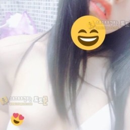 먹튀검증 토토군 포토 욕실 셀카 처자