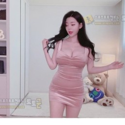 먹튀검증 토토군 포토 Bj 모모코 클라쓰가 다른 글래머 몸매