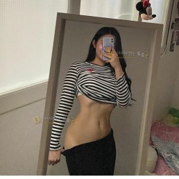 먹튀검증 토토군 포토 셀카녀