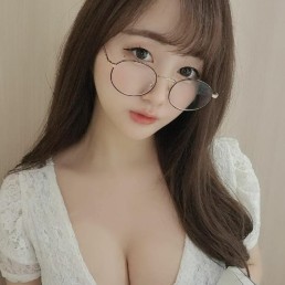 모델 한지나님