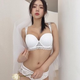 속옷 쇼핑몰 사장님